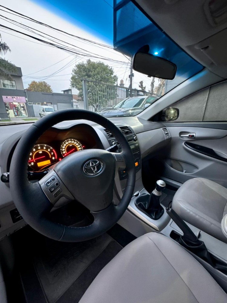 Toyota Corolla XEi — foto 8